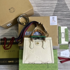 Gucci Satchel Bags